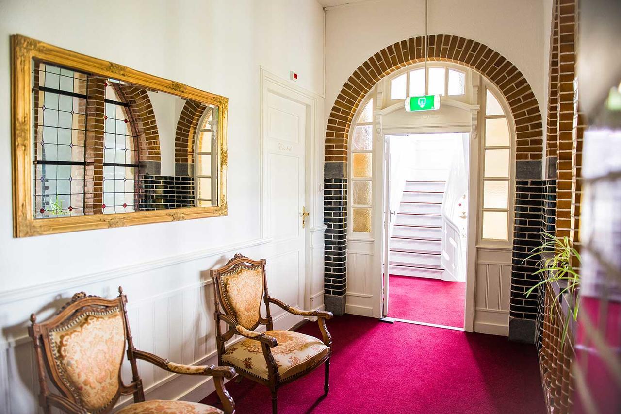 Residentie Villa De Wael ดอมเบิร์ก ภายนอก รูปภาพ
